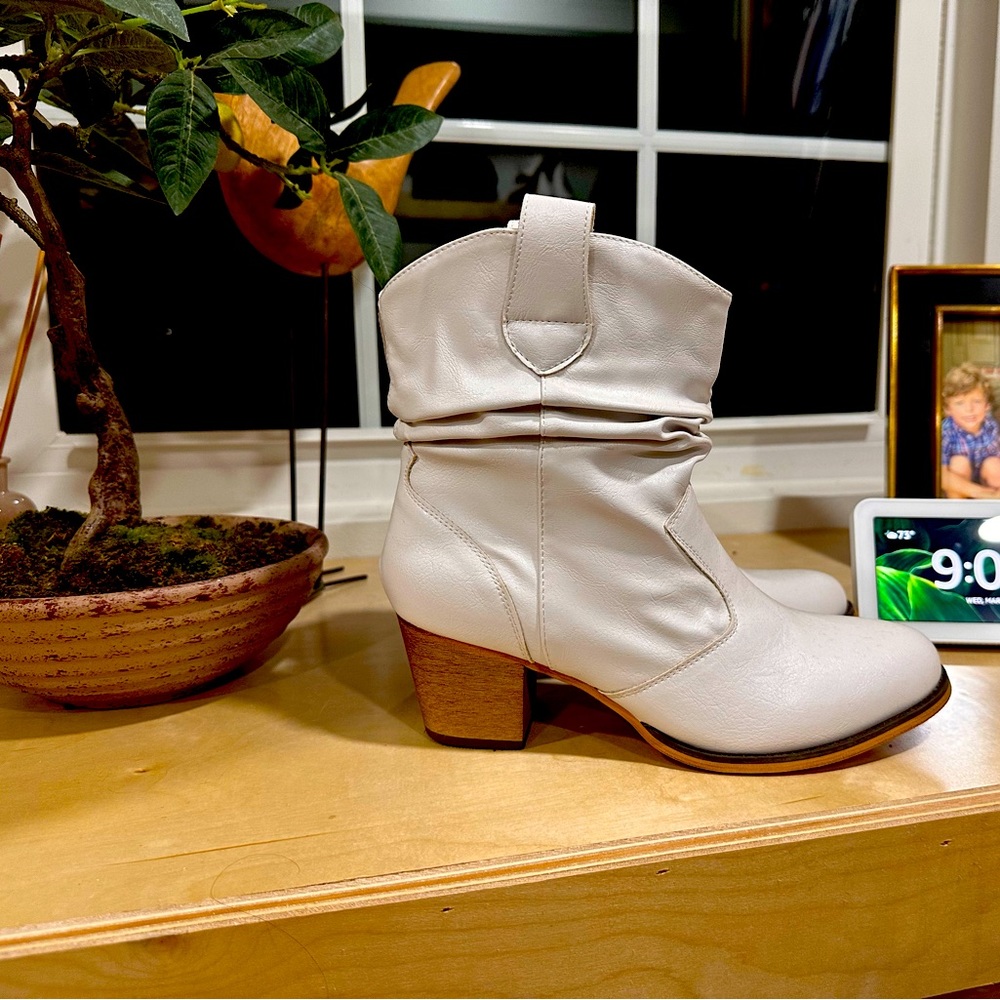 White Short Boots
